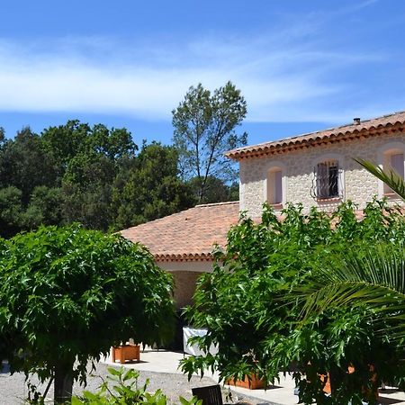 Suite 30 M2 Ideale Pour 2 Personnes Flassans-sur-Issole Exterior photo